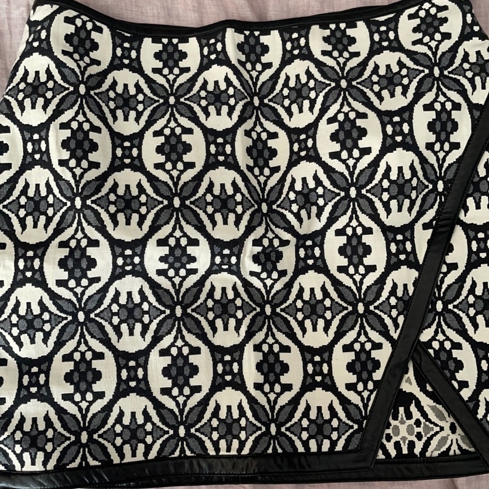 Women’s Mini Skirt